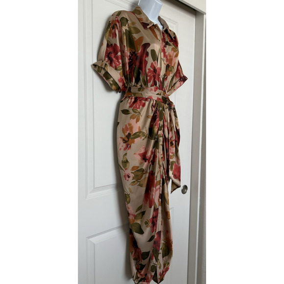 Dress Forum NWT Maxi Praline Bloom Tulip Tie Waist Dress Size M Chic Elegant - Picture 6 of 16